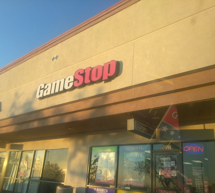 GameStop (Bakersfield,&nbspCA)